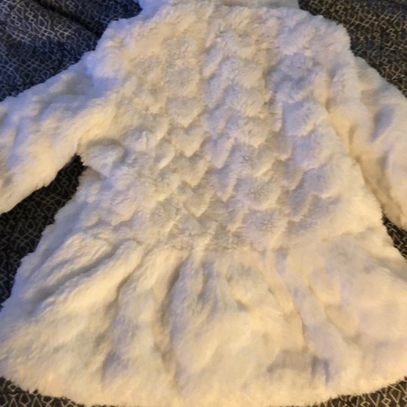 Baby Faux Fur Winter Coat - Picture 3 of 4